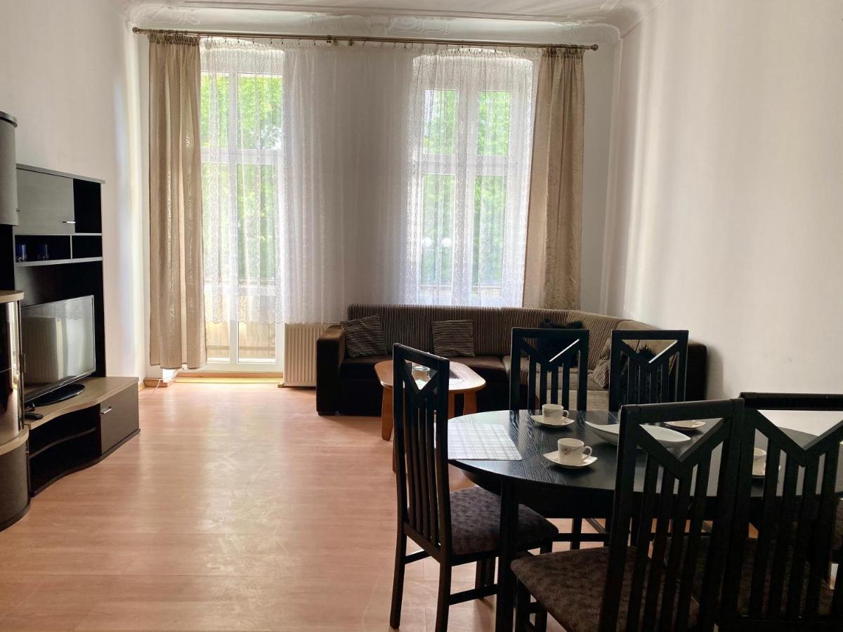 Apartament W Centrum Kolobrzegu ภายนอก รูปภาพ